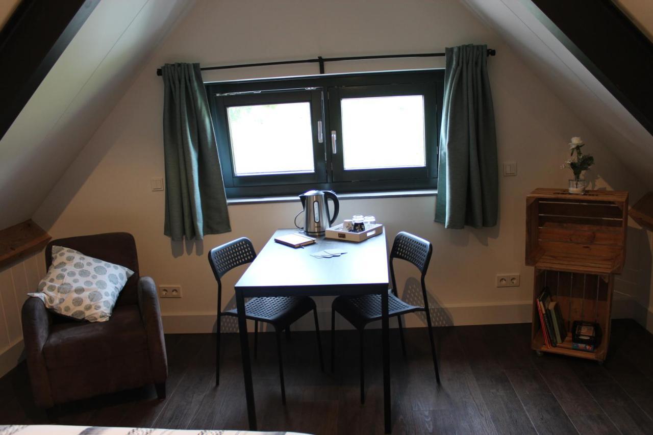 Sint-Oedenrode De Weije Wereld Bed & Breakfast エクステリア 写真