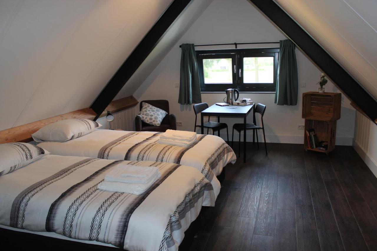 Sint-Oedenrode De Weije Wereld Bed & Breakfast エクステリア 写真