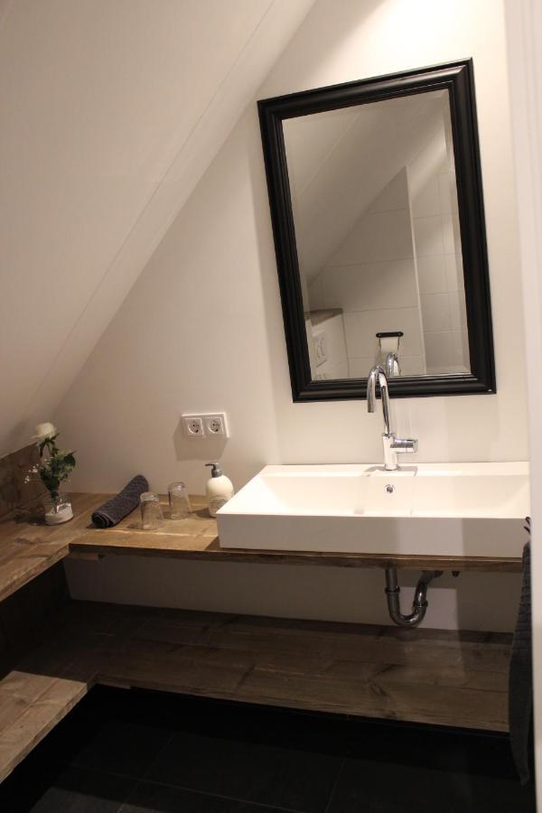 Sint-Oedenrode De Weije Wereld Bed & Breakfast エクステリア 写真