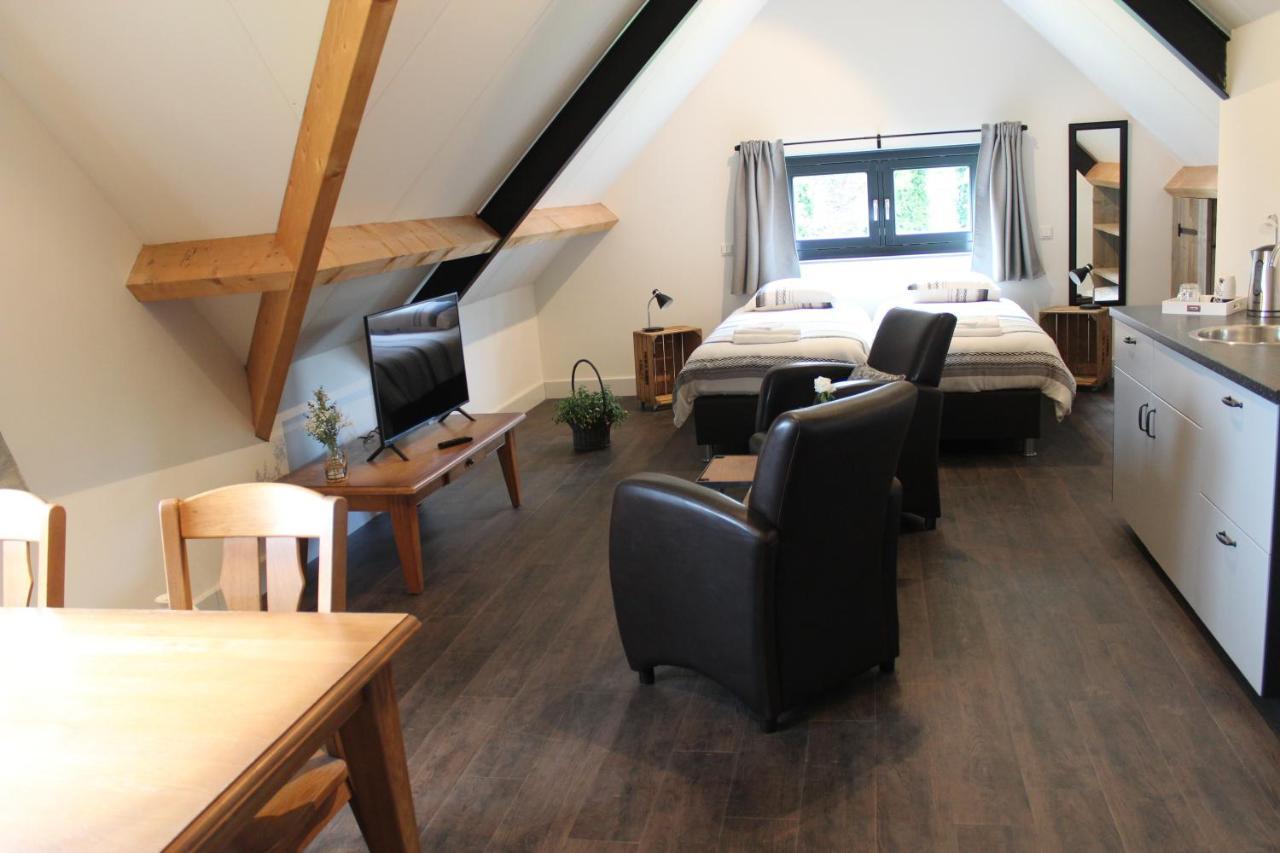 Sint-Oedenrode De Weije Wereld Bed & Breakfast エクステリア 写真